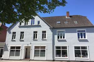 Beeindruckende Immobilie in
Bornhöved - Wohnen, Arbeiten, Vermieten – Die vollständige Adresse der Immobilie erhältst du vom Anbieter., 24619 Bornhöved – Vorschaubild 1
