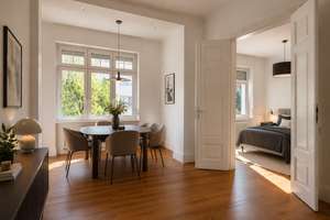 Altbaujuwel mit Charme, Geschichte und Entwicklungspotenzial – Dreifamilienhaus Frankfurt-Seckbach – 60389 Seckbach, Frankfurt am Main – Vorschaubild 3