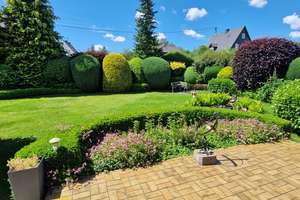 Tolles Einfamilienhaus im Bungalowstil mit wunderschönem parkähnlichen Gartengrundstück in Weitefeld – Die vollständige Adresse der Immobilie erhältst du vom Anbieter., 57586 Weitefeld – Vorschaubild 11