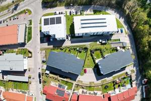 MODERN - HELL - BEZUGSFREI
3-Zimmer-Eigentumswohnung mit Balkon in Schongau – Die vollständige Adresse der Immobilie erhältst du vom Anbieter., 86956 Schongau – Vorschaubild 2