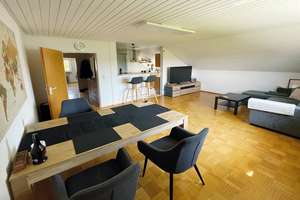 Helle 2-Zimmer-Dachgeschosswohnung in Untergruppenbach