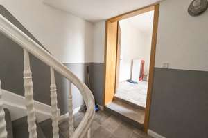 Großzügiges Wohnhaus mit ca. 220 m², 600 m2 Garten und viel Gestaltungspotenzial – Die vollständige Adresse der Immobilie erhältst du vom Anbieter., 41542 Dormagen – Vorschaubild 10