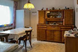 Renovierungsbedürftige Doppelhaushälfte mit Garage auf einem Erbpachtgrundstück in Hamm/Sieg! – Die vollständige Adresse der Immobilie erhältst du vom Anbieter., 57577 Hamm (Sieg) – Vorschaubild 10