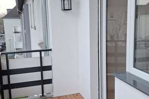 Frisch modernisierte 2-Zimmer-Wohnung mit Balkon in Essen-Rüttenscheid – Die vollständige Adresse der Immobilie erhältst du vom Anbieter., 45130 Rüttenscheid, Essen – Vorschaubild 3