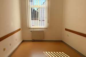 Wohnung / Praxis im Herzen von Eberstadt – Die vollständige Adresse der Immobilie erhältst du vom Anbieter., 64297 Eberstadt, Darmstadt – Vorschaubild 2