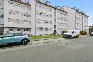 Wohnen über den Dächern – 1996 ausgebaute Dachgeschosswohnung mit Kamin, Loggia und Weitblick – Die vollständige Adresse der Immobilie erhältst du vom Anbieter., 90441 Hohe Marter, Nürnberg – Vorschaubild 4