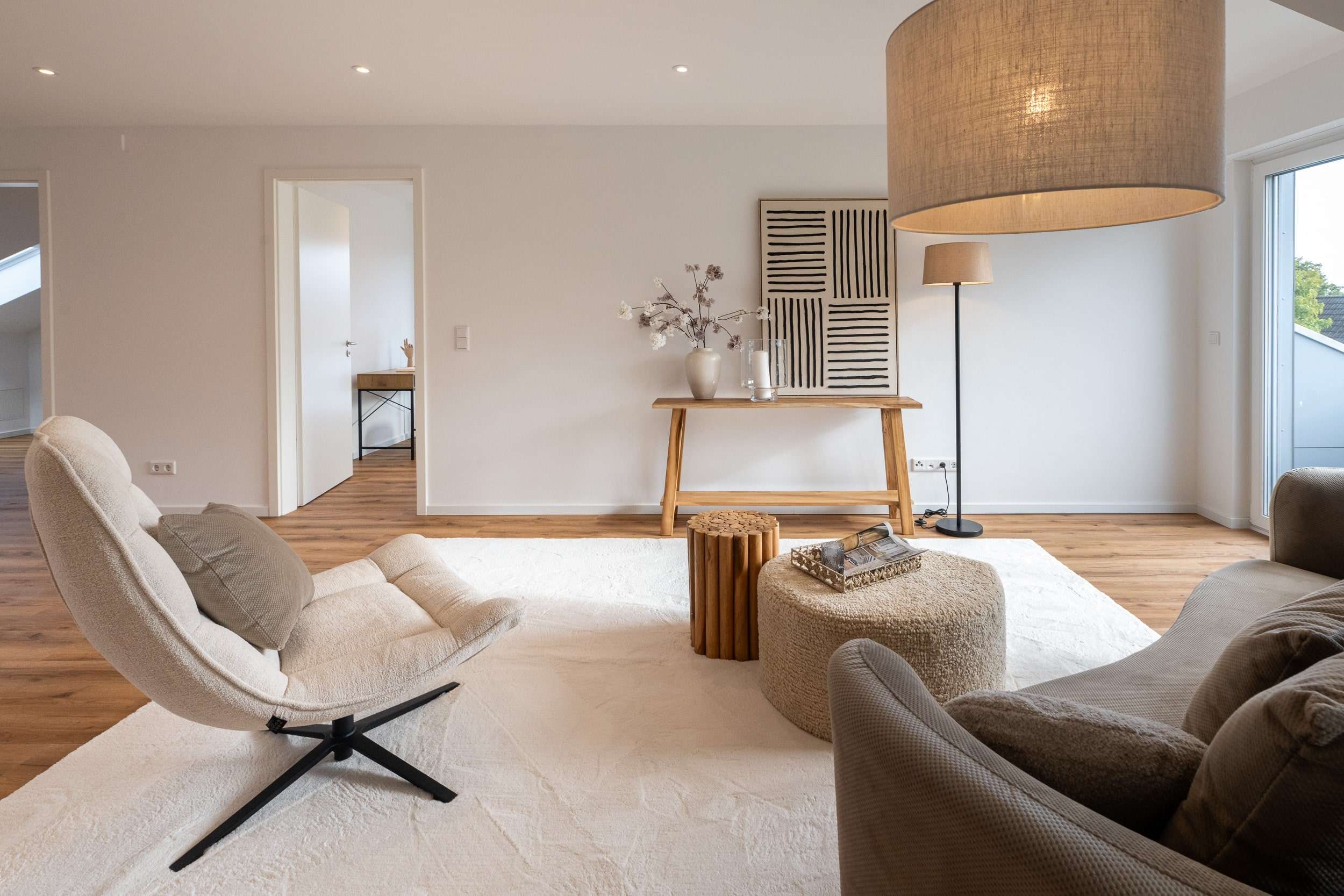 Immobilie in Friedrichstadt - Exklusive KfW-55 Dachgeschoss-ETW in bevorzugter Wohnlage mit 2 Balkonen und Stellplatz - Bild 10