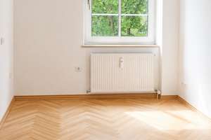 Charmante 4-Zi.-Altbauwohnung mit Fischgrätparkett, 2 Bädern, Hobbyraum nähe Hirschgarten – Die vollständige Adresse der Immobilie erhältst du vom Anbieter., 80634 Neuhausen, München – Vorschaubild 4