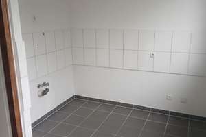 Helle 3-Zimmer-Wohnung mit Balkon – Sandheider Straße 68, 40699 Erkrath – Vorschaubild 3