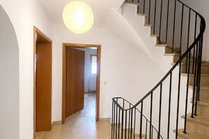 Großzügige 7-Zimmer-Doppelhaushälfte mit ca. 170 m² Wohnfläche, Garage, Balkon, Terrasse und Garten – Die vollständige Adresse der Immobilie erhältst du vom Anbieter., 85417 Marzling – Vorschaubild 9