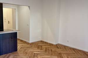 Helle, sanierte Wohnung inkl. Einbauküche und Balkon – Münsterstraße 279, 40470 Düsseltal, Düsseldorf – Vorschaubild 3