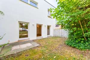 Vielseitig wohnen: modernisierter Bungalow mit Sauna, Kamin, Terrasse &amp; Einlieger-/Gewerbeoption – Die vollständige Adresse der Immobilie erhältst du vom Anbieter., 71111 Waldenbuch – Vorschaubild 21