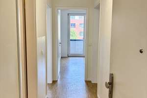 Charmante 3 Zimmer-Wohnung mit ansprechendem Grundriss – Jürgen-Töpfer-Straße 32, 22763 Othmarschen, Hamburg – Vorschaubild 5
