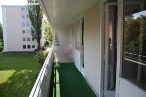 Teilmöblierte, provisionsfreie 2-Zimmer-Wohnung mit Balkon, EBK u. Tiefgarage in München-Bogenhausen – Ostpreußenstraße 89, 81927 Englschalking, München – Vorschaubild 21