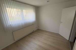 Modern Semi-Detached House with 4 Bedrooms, Large Terrace and Garden – 71144 Steinenbronn – Vorschaubild 11