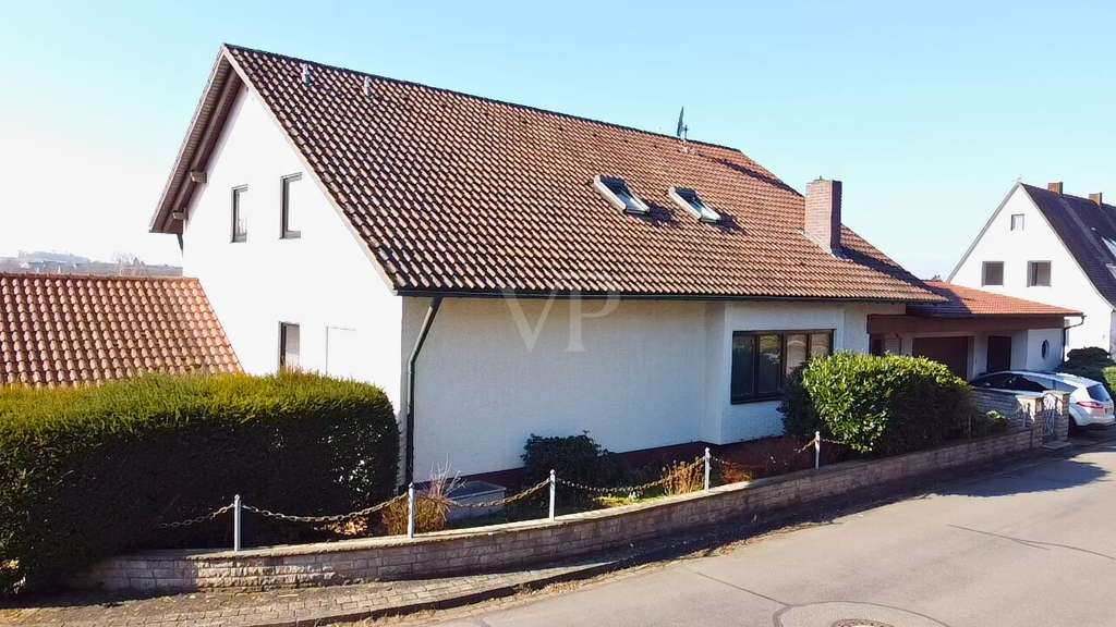 Immobilie in Neustadt an der Aisch - Ein Juwel der 70er Jahre mit grenzenlosem Potenzial - Bild 1