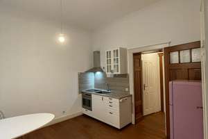 Herrliche Altbauwohnung: große Wohnküche, Original-Dielenböden, hohe Decken, top saniertes Bad – Adolfstr. 7, 53111 Nordstadt, Bonn – Vorschaubild 8