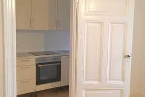 Charmante, klassische, vollständig renovierte Altbauwohnung zu vermieten in Bochum-Linden – Hattinger Straße 768, 44879 Bochum – Vorschaubild 3