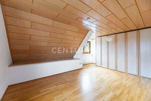 Modernes Familienhaus mit offenem Wohnbereich und Garten – Die vollständige Adresse der Immobilie erhältst du vom Anbieter., 90768 Oberfürberg, Eschenau, Fürth – Vorschaubild 15