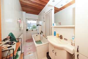 Reihenendhaus in Dortmund-Brackel
Rund 100 qm Wfl. auf rund 430 qm Grund – Die vollständige Adresse der Immobilie erhältst du vom Anbieter., 44309 Brackel (Ortsteil), Dortmund – Vorschaubild 8