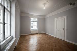 Frisch sanierte 5 Zimmer Altbauwohnung in Schwabing – München – Vorschaubild 7