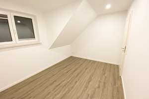 hochwertige ausgestattete 3-Zimmer-WE nebst vermieteter 1-Zimmer-Wohnung im DG – Neubrandenburger Straße 2a, 18055 Brinckmansdorf, Rostock – Vorschaubild 19