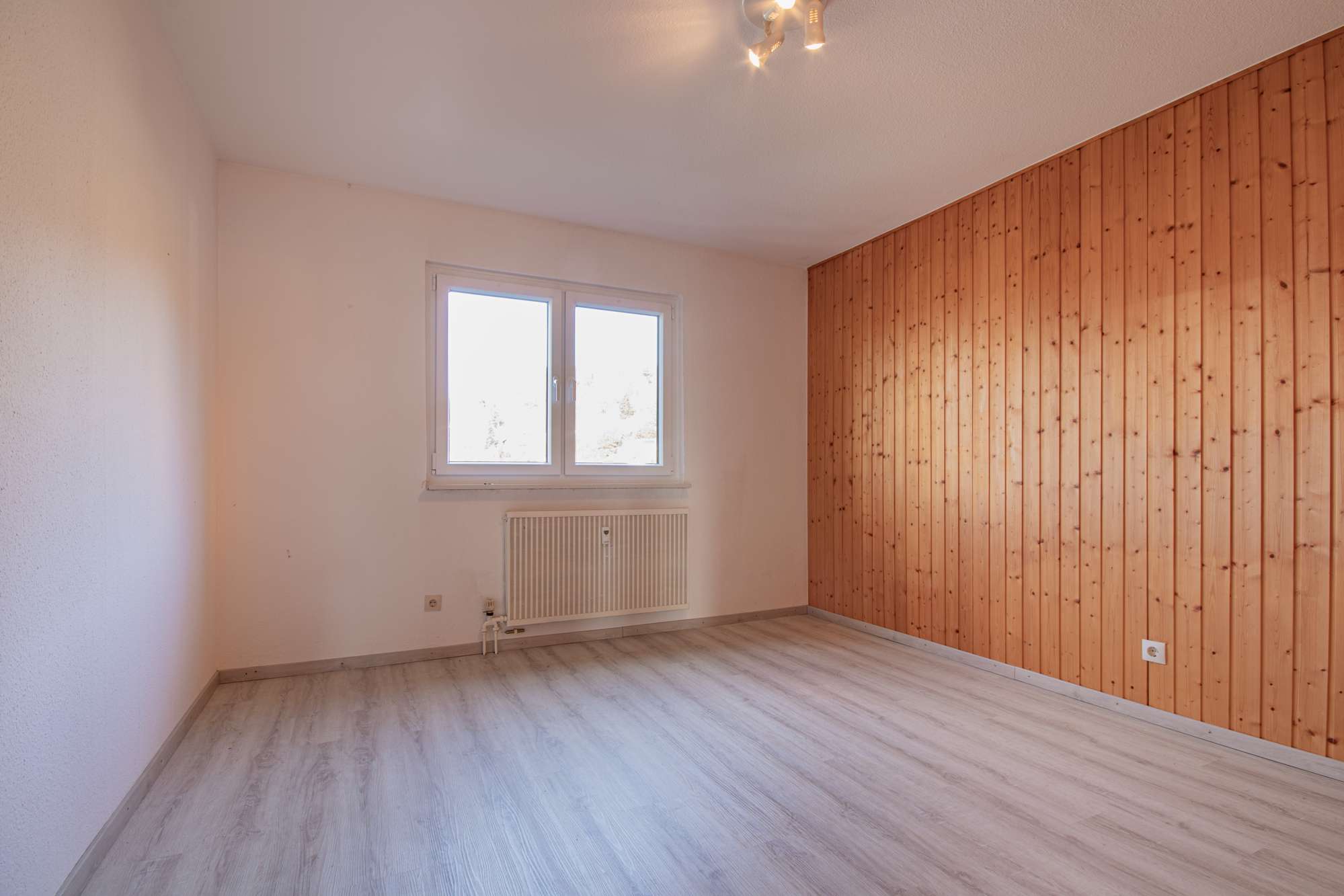 Immobilie in Küssaberg - Kapitalanlage oder Eigenheim gesucht? 4,5-Zimmer Wohnung mit Balkon in Kadelburg - Bild 13