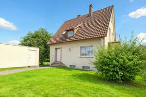 Zuhause für die Familie – gepflegtes Einfamilienhaus in naturnaher Umgebung mit großzügigem Garten – Die vollständige Adresse der Immobilie erhältst du vom Anbieter., 73119 Zell unter Aichelberg – Vorschaubild 4