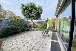 **Charmantes Reihenhaus mit Sauna, Garten und Garage in ruhiger Lage** – Zweigstraße 7A, 45355 Essen – Vorschaubild 1