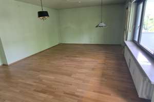 Großzügige 3-Zimmer-Wohnung mit zwei Balkonen in ruhiger Lage von München-Moosach – Caubstraße 17, 80993 Alt-Moosach, München – Vorschaubild 3