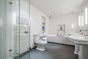 Property thumbnail 38