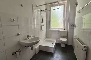 **Niedliche 2-Zimmer-Wohnung in Essen!** – Wöhlerstraße 10, 45147 Holsterhausen, Essen – Vorschaubild 10