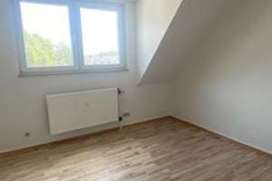 Hell & geräumig : 3 Zimmer , Vollbad & Gäste Wc – Schleiermacherstraße 20, 47139 Beeck, Duisburg – Vorschaubild 8
