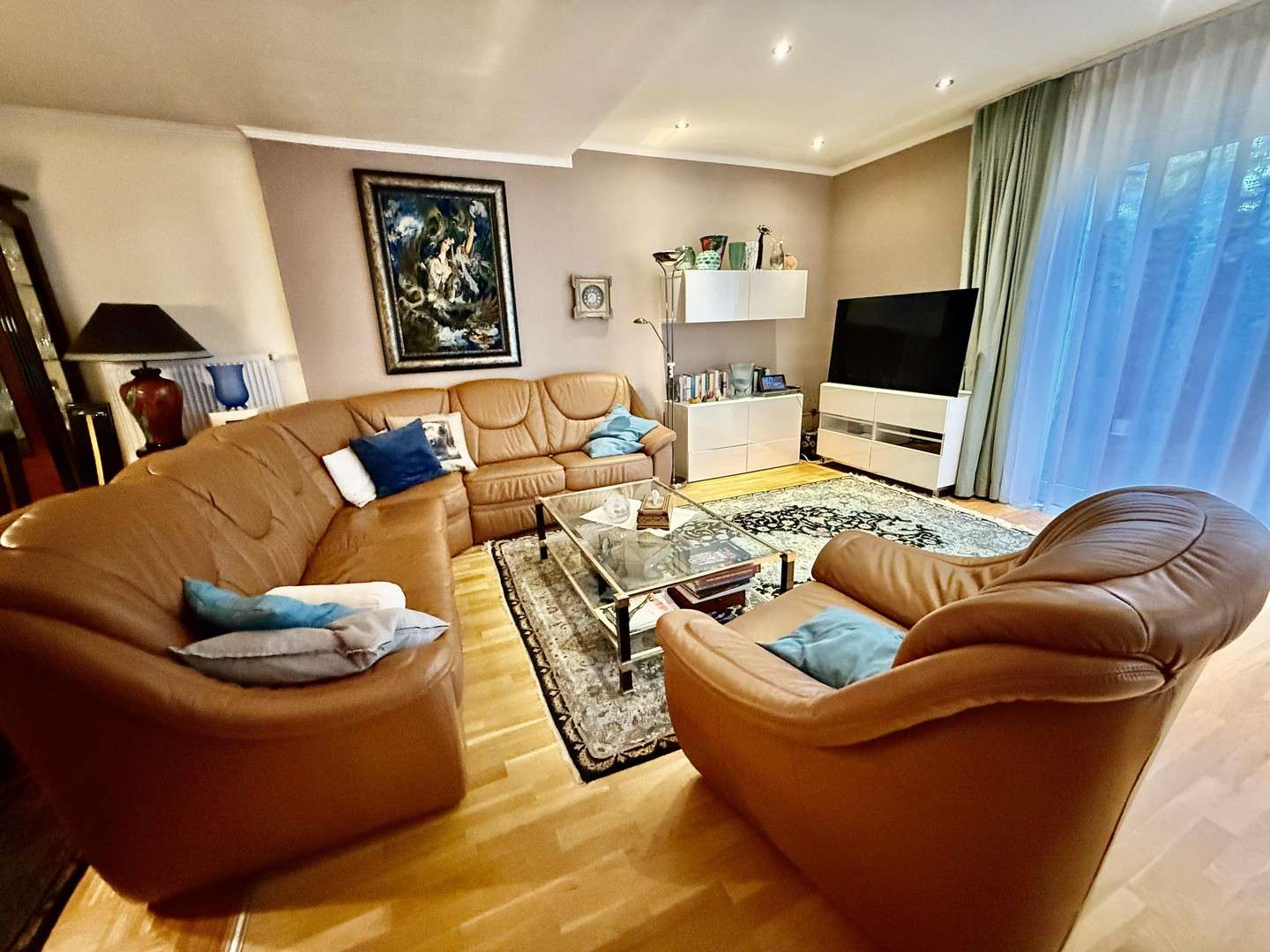 Immobilie in Nieder-Olm - Freistehendes, vielseitig nutzbares Zweifamilienhaus mit großem Garten - Bild 8