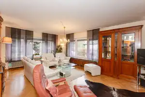 Großzügiges Einfamilienhaus mit schönem Garten und Garage in attraktiver Lage von Bullay – Cochem-Zell (Kreis) – Vorschaubild 3