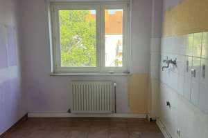 2- Raum-Wohnung | Ruhige Lage | Schöne Ausstattung | Balkon-Bezugfrei ab 01.08.26-Provisonsfrei! – Kiesselbachstraße 63, 40589 Holthausen, Düsseldorf – Vorschaubild 2