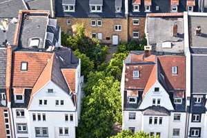 Ensemble aus 4 Mehrfamilienhäusern mit zusätzlich genehmigten Neubauprojekt für 4-Familienhaus – 60327 Gallus, Frankfurt am Main – Vorschaubild 2