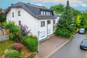 2-Familienhaus plus ELW in Top-Lage ! SOFORT FREI !! – Die vollständige Adresse der Immobilie erhältst du vom Anbieter., 69168 Wiesloch – Vorschaubild 2