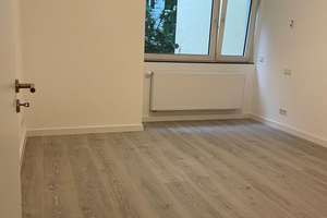 Helle, modernisierte 2-Zimmer-Wohnung mit Balkon in zentraler Lage von Köln-Nippes – Neusser Straße 170, 50733 Nippes (Ortsteil), Köln – Vorschaubild 10