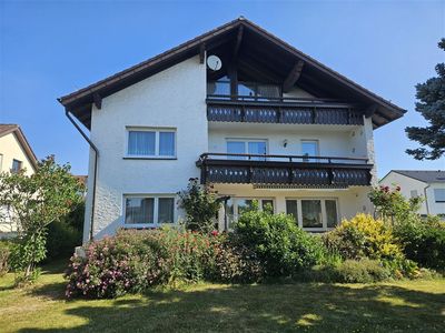 Großzügiges EFH mit zwei Garagen und schönem Garten – ideal für die große Familie