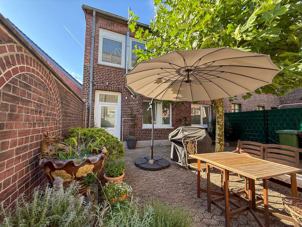 Immobilie in Tönisvorst - Wohngefühl wie im eigenen Haus – stilvolle Eigentumswohnung in zentraler Lage von St. Tönis - Bild 1