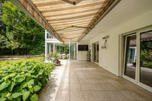 Ein besonderes Zuhause im Grünen: Großzügiges Zweifamilienhaus mit Platz für Generationen – Die vollständige Adresse der Immobilie erhältst du vom Anbieter., 81927 Englschalking, München – Vorschaubild 7
