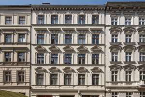 2-Zimmer-Altbauwohnung in sehr beliebter Lage von Berlin-Mitte - KAPITALANLAGE – Ackerstraße 153, 10115 Mitte (Ortsteil), Berlin – Vorschaubild 1