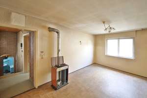 Im Bieterverfahren: Einfamilienhaus mit viel Potenzial für Sanierungsprofis – Die vollständige Adresse der Immobilie erhältst du vom Anbieter., 76703 Kraichtal – Vorschaubild 5