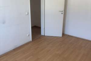 Familien aufgepasst! Großzügige 3-Raum-Wohnung in Essen-Altendorf freut sich auf eine Neuvermietung – Hagenbeckstr. 12, 45143 Altendorf, Essen – Vorschaubild 16