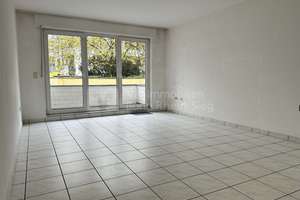 Zeitlose 52 m²-ETW mit 2 Zimmer - TG-Stellplatz, solider Grundriss, Rheinnähe von Köln / Bayenthal