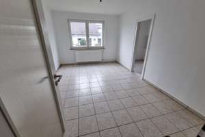 Sehr leise 3-. Zimmer 62 m² Erdgeschoss Wohnung renoviert  provisionsfrei – Alter Kalkweg 18, 47055 Wanheimerort, Duisburg – Vorschaubild 3