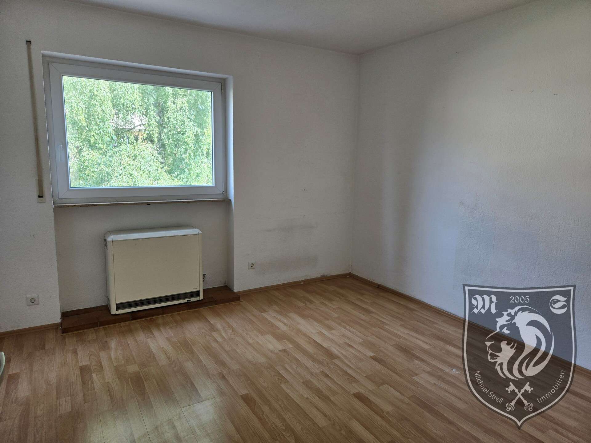 Immobilie in Nattheim - Helle 4-Zimmer-Wohnung mit Süd-Loggia in ruhiger Lage von Nattheim - Bild 5