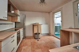 große helle Dachgeschoss Wohnung Wiesbaden-City - mit großem Balkon/Terasse! - provisionsfrei - – Die vollständige Adresse der Immobilie erhältst du vom Anbieter., 65195 Nordost, Wiesbaden – Vorschaubild 9
