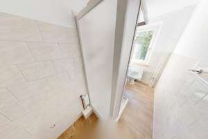 NEU sanierte 3-Raum-Balkonwohnung mit Tageslichtbad – Clausewitzstr. 21, 9130 Yorckgebiet, Chemnitz – Vorschaubild 5